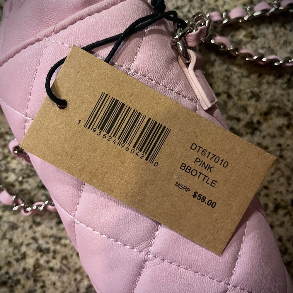 Steve Madden bottle purse.💗 - Picture 5 of 6